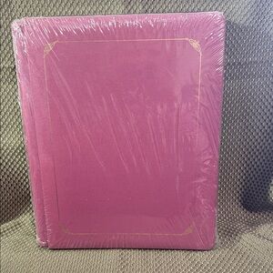 Elegant Cranberry Photo Album Creative Memories 8 1/2 x 11